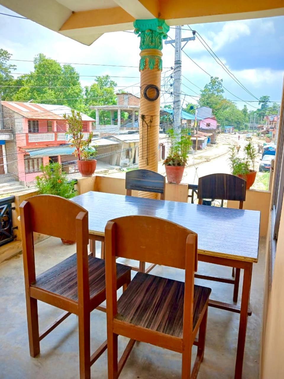 سوراها Tiger Corner Inn Homestay المظهر الخارجي الصورة