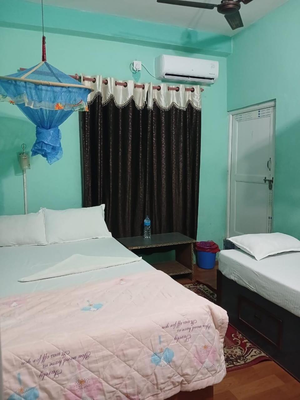 سوراها Tiger Corner Inn Homestay المظهر الخارجي الصورة